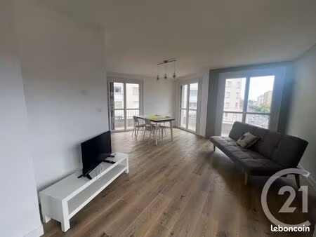 appartement 6 pièces 94 m²