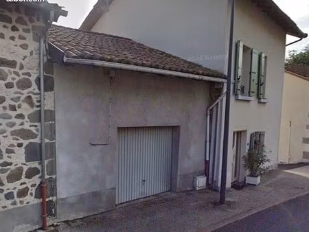 parking/box 60 m² yolet