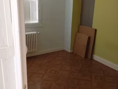 chambre vide a louer