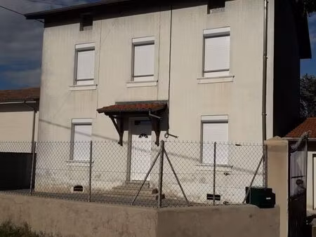 maison à anneyron