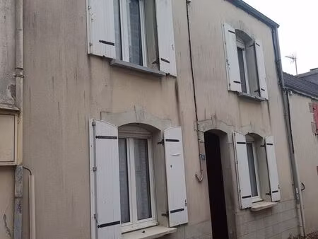 vend superbe maison de village