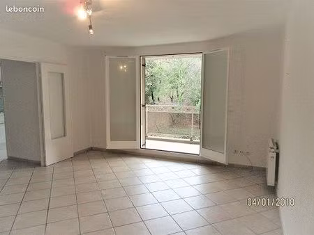 valence t2 53m² sur parc - quartier montplaisir
