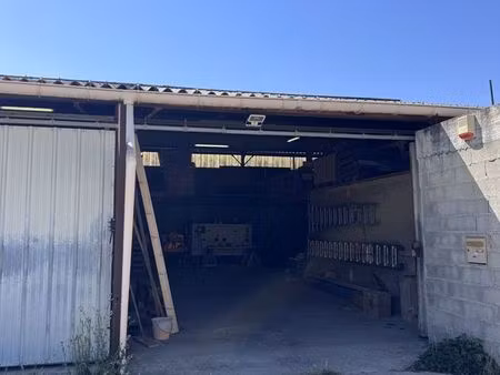 location hangar / bureau à louer