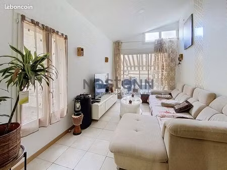 maison de ville 4 pièces 197 m²