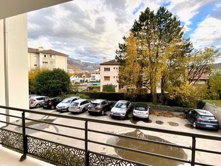 type 4 - le virgile - 6 rue du forum * annecy