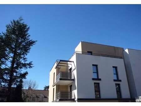 beau t3 avec jardin et garage à lyon 5