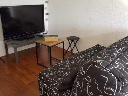appartement avec balcon, piscine et tennis