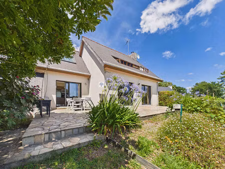 maison entre le bourg et les plages