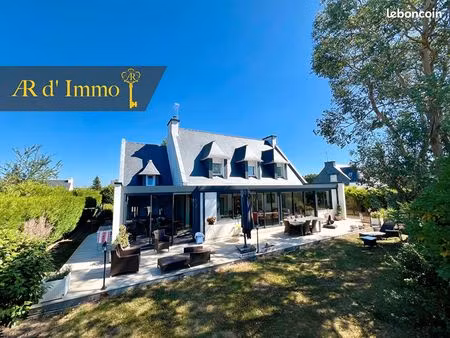 propriété 10 pièces 200 m²