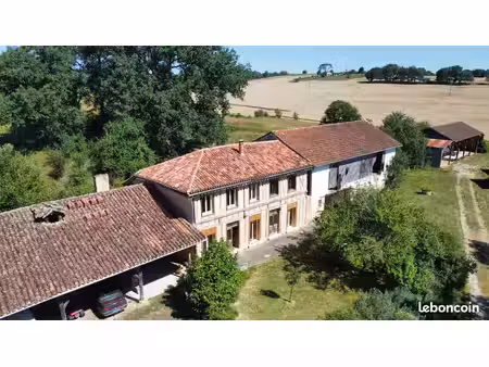 maison 7 pièces 192 m²