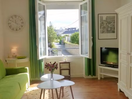bail etudiant (9 mois) pour studio meuble proche gare
