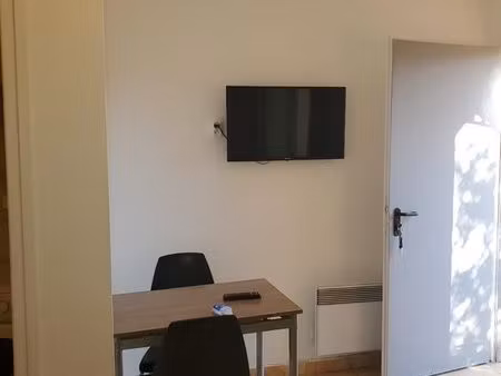 studio meublé