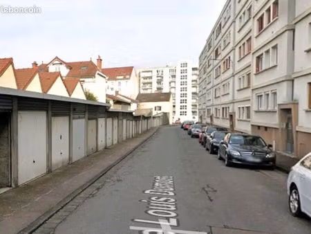 garage/box 12 m² troyes