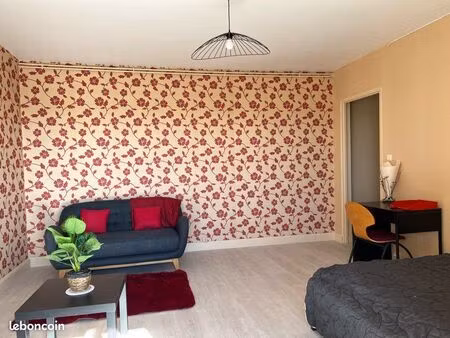 loue grand studio 38 m2 + loggia bordeaux tivoli