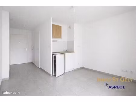 studio 1 pièce 20 m²
