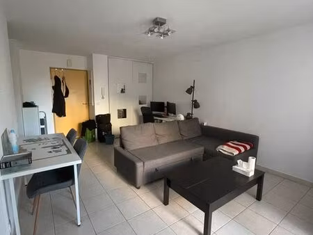 t2 36m2 avec terrasse 10m2