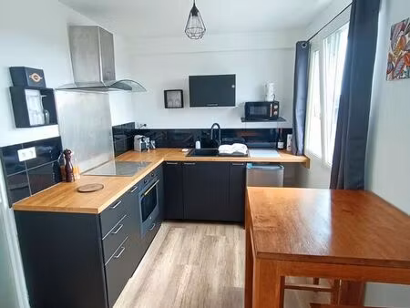 location t2 brest st martin