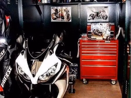 ?️ garage individuel spécial motos & scooters - brest (pilier rouge) ?