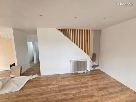 location lesneven