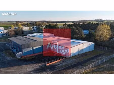 local d'activite 2050 m² lectoure