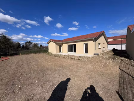 vente maison 4 pièces 117 m² villemoirieu (38460)