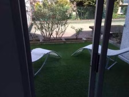 location appartement 2 pièces à saint-raphaël (83530) : à louer 2 pièces / 46m² saint-raph