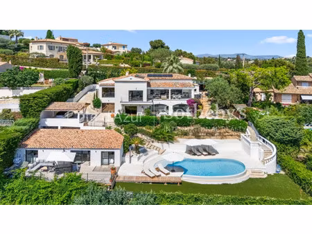 maison contemporaine à vendre à cagnes-sur-mer
