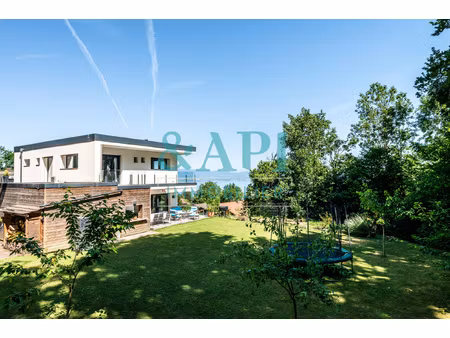 neuvecelle villa contemporaine avec vue lac