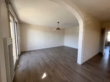 sublime appartement t3 quartier 31500