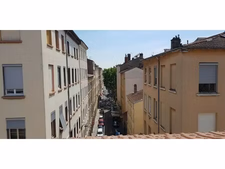 appartement t2 à louer - lyon 4