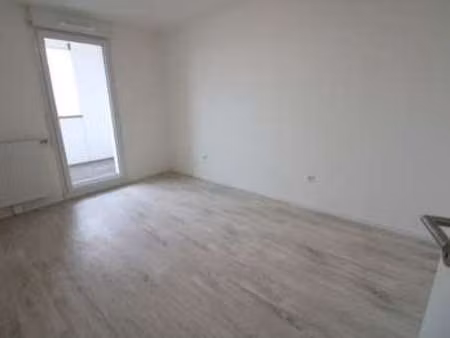 location appartement 3 pièces à nantes (44000) : à louer 3 pièces / 60m² nantes