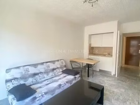 location studio meublé saint-sylvestre
