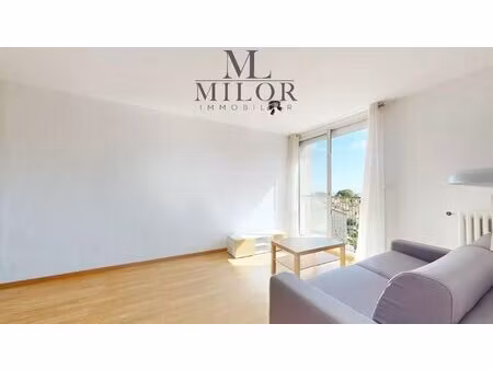 studio - excellent etat - lumineux