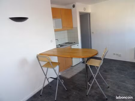 studio meuble doua/insa/cnrs/iut/ lyon 1