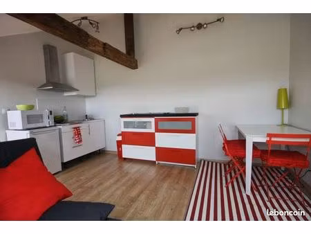 metz fac bridoux, grand studio avec parking