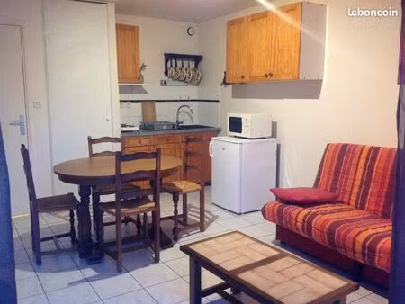 vannes t2 meublé/équipé 33 m²