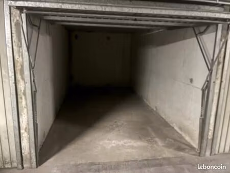 location box garage
