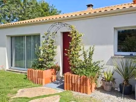 vente maison à chaumes-en-retz (44320) : à vendre / 99m² chaumes-en-retz