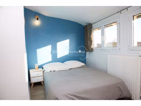 chambre meublée dans colving à buc - chambre 11.51m² avec salle d'eau & wc privative
