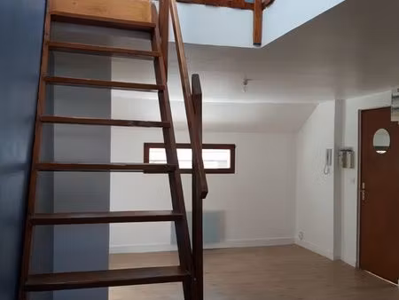 t1 non meublé 28m2