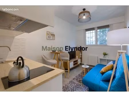 studio 1 pièce 15 m²