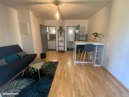 studio meublé à louer
