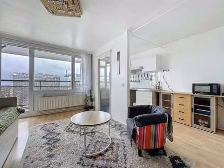 studio avec terrasse