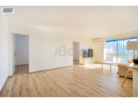 toulon la rode - appartement 3 pièces + possibilité stationn