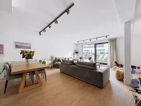 appartement à louer à rue des cottages 18 uccle (vbe42935)