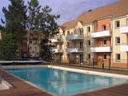location appartement 3 pièces piscine au mans pontlieue - rocade (72000) : à louer 3 pièce