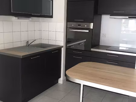 a louer - appartement type 3 belle beille