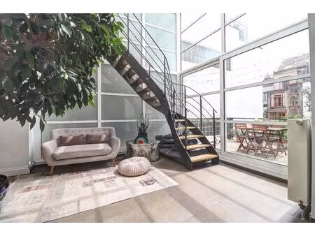 duplex à louer avec terrasse et 4 chambres , ixelles (vbe43055)