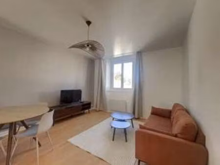 location appartement 3 pièces meublé à saint-brieuc (22000) : à louer 3 pièces meublé / 55
