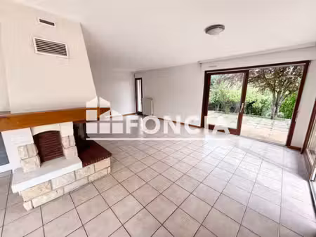 maison de luxe à louer à prévessin-moëns
